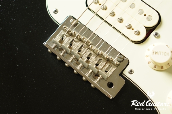 American Deluxe Stratocaster Plus HSS - Mystic Black